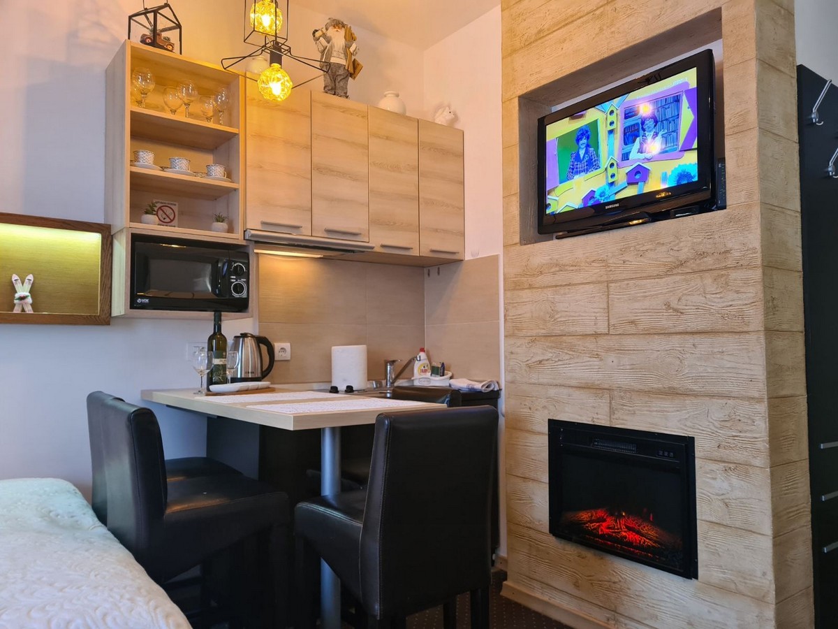 Apartmani Iva Kopaonik siroke 05