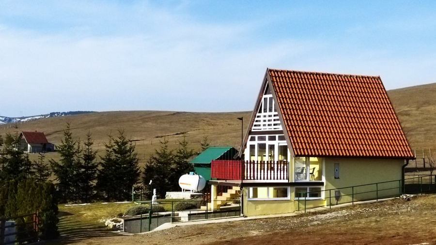 prodaja kuce - zlatibor - 1 gjavna-aa