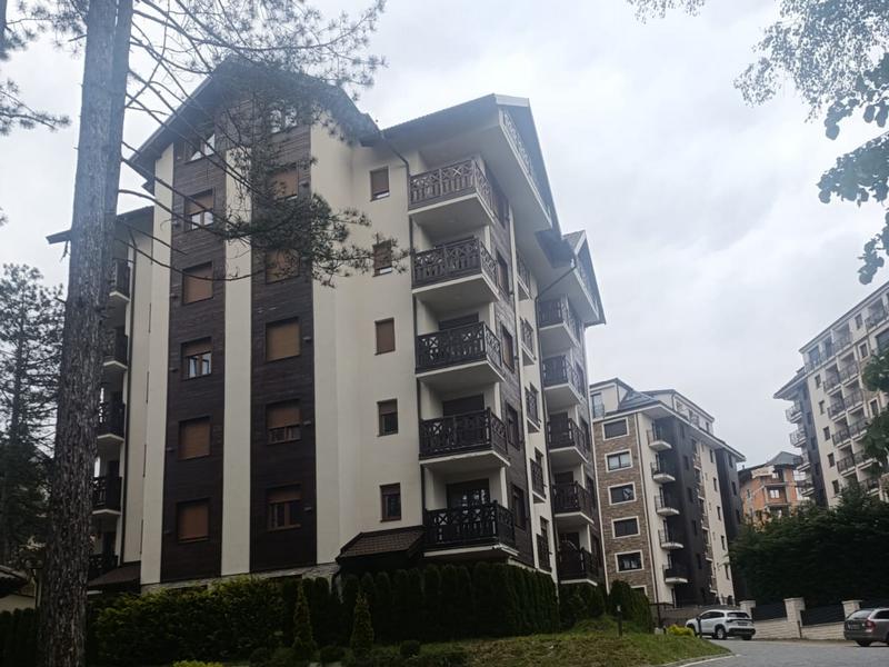 stan 40m2 - vila zlatibor 4 - 1 gornja Prodaje se stan 40m2 u Vili Zlatibor 4, na Zlatiboru